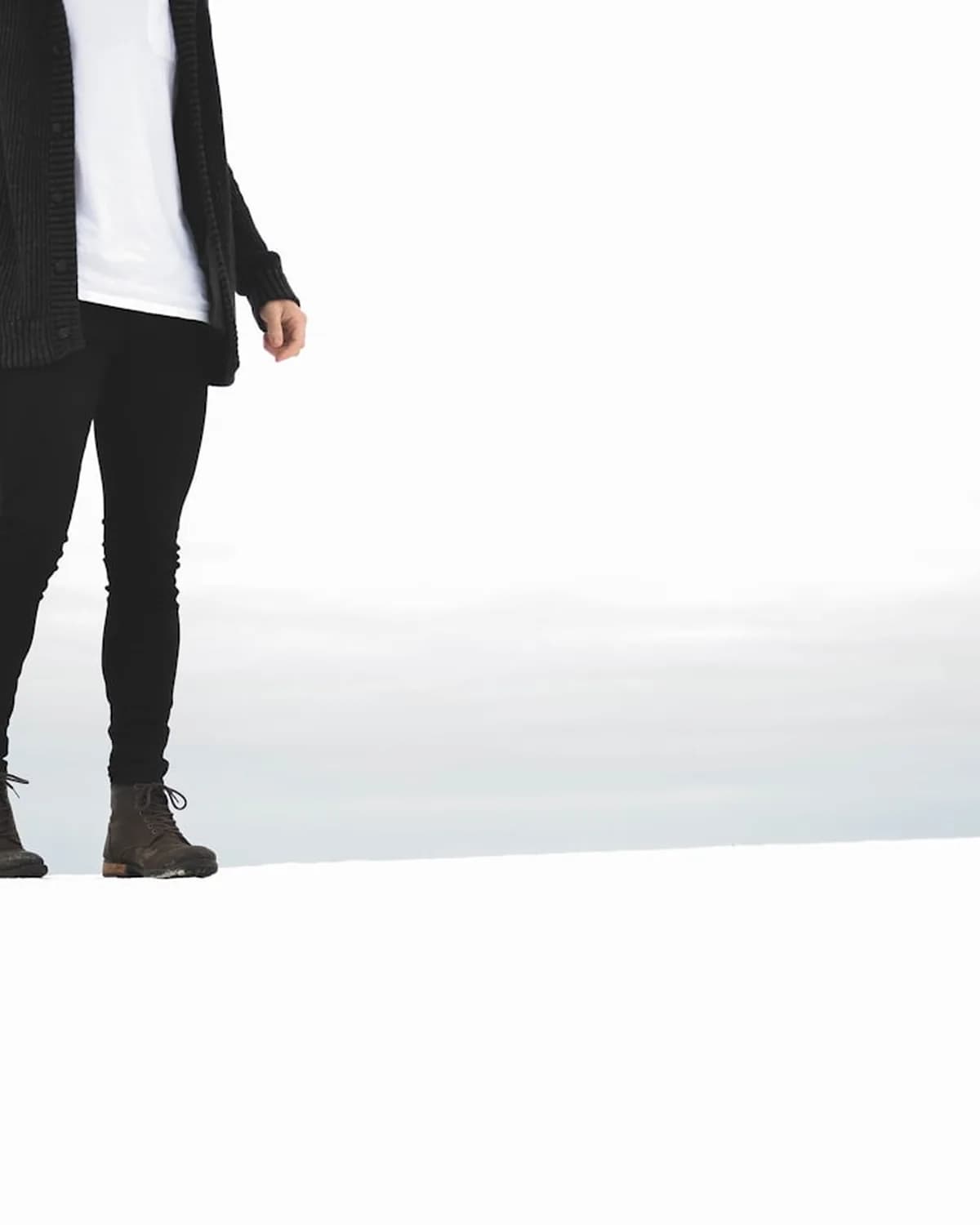 NIGHTWALK CARGO — washed black, detail