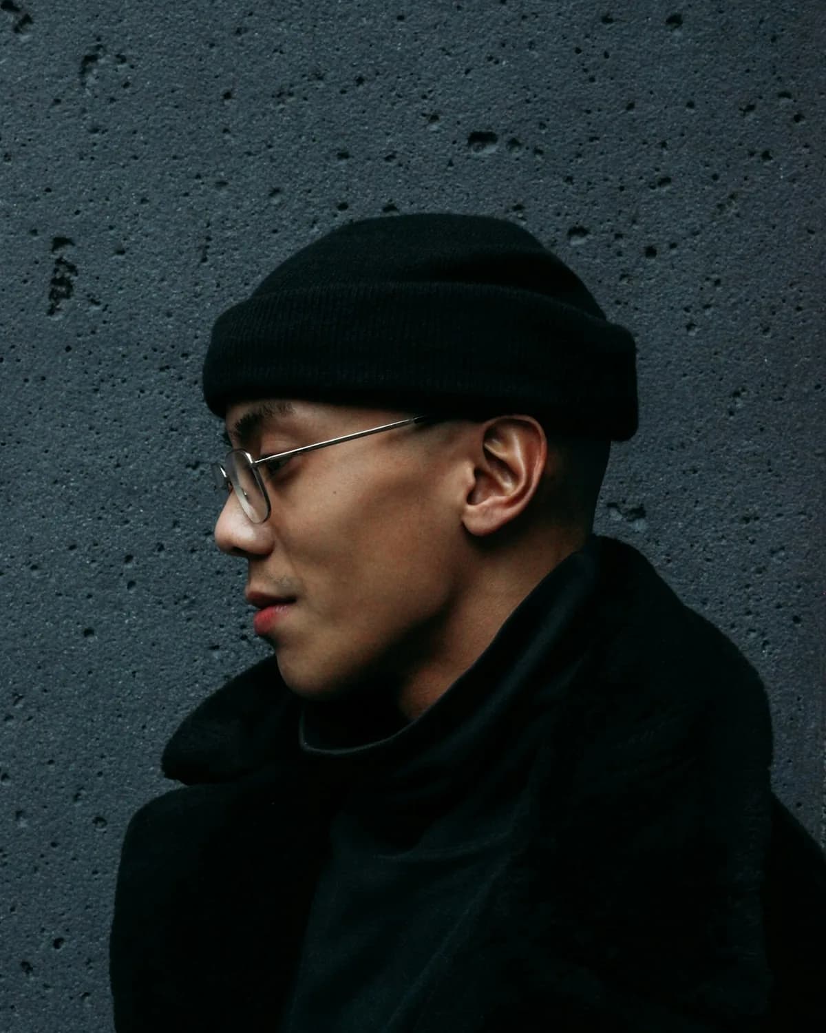 DUST SYSTEM CAP — black, detail